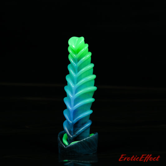 Aearvon Fantasy Silicone Dildo - Small - Medium Firmness - 256