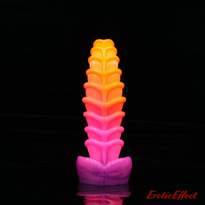 Aearvon Fantasy Silicone Dildo - Large - Medium Firmness - 332