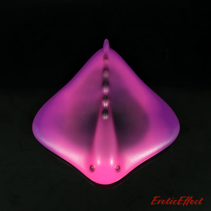 Ray Silicone Squishy - Large - Medium Firmness - 261