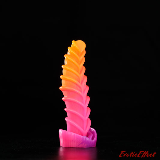 Aearvon Fantasy Silicone Dildo - Small - Medium Firmness - 654