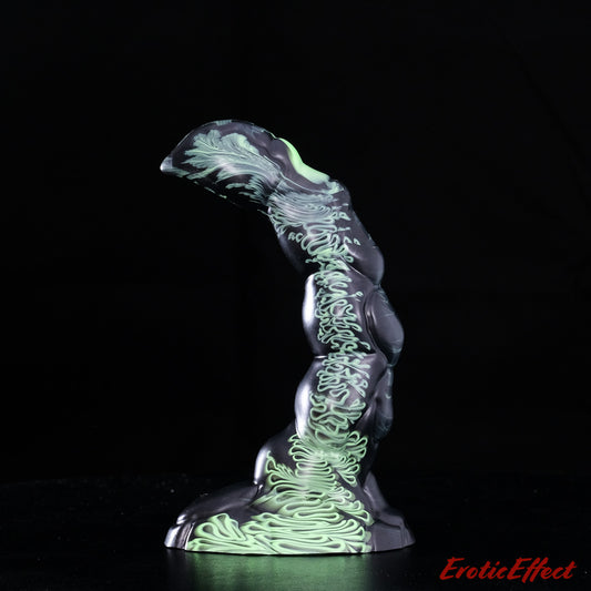 Stinger Fantasy Silicone Dildo - Medium - Medium Firmness - 742