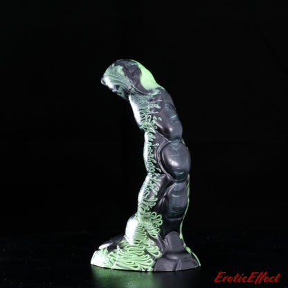 Stinger Fantasy Silicone Dildo - Medium - Medium Firmness - 742
