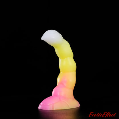 Stinger Fantasy Silicone Dildo - Medium - Medium Firmness - 734