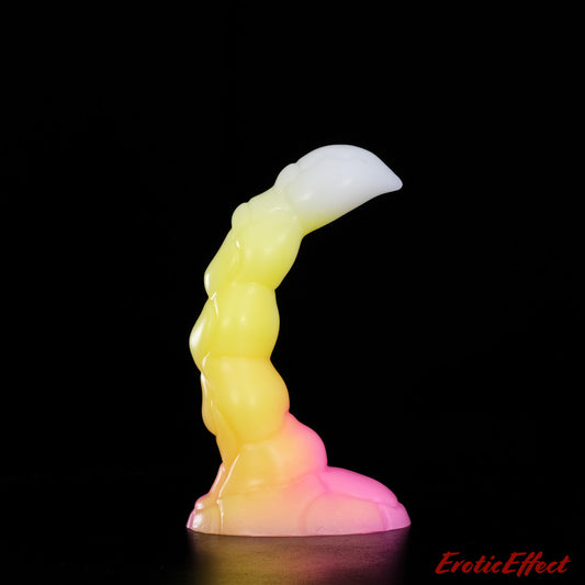 Stinger Fantasy Silicone Dildo - Medium - Medium Firmness - 734