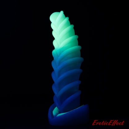 Aearvon Fantasy Silicone Dildo - Large - Medium Firmness